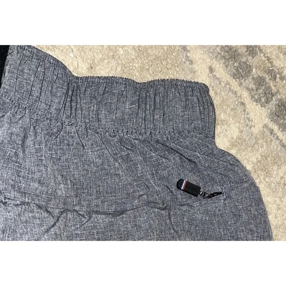 Fourlaps‎ Athletic Running Shorts in Gray Mens Size Small Pull On